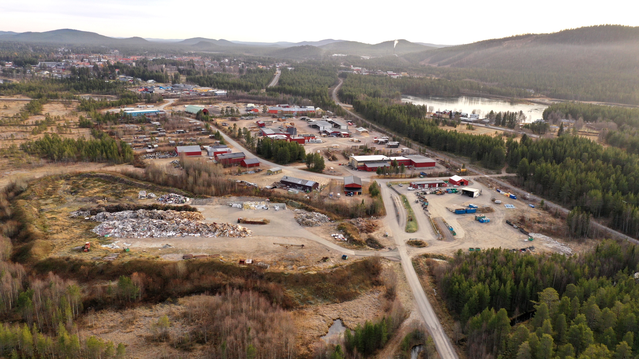 Flygbild över återvinningscentralen i Arvidsjaur,