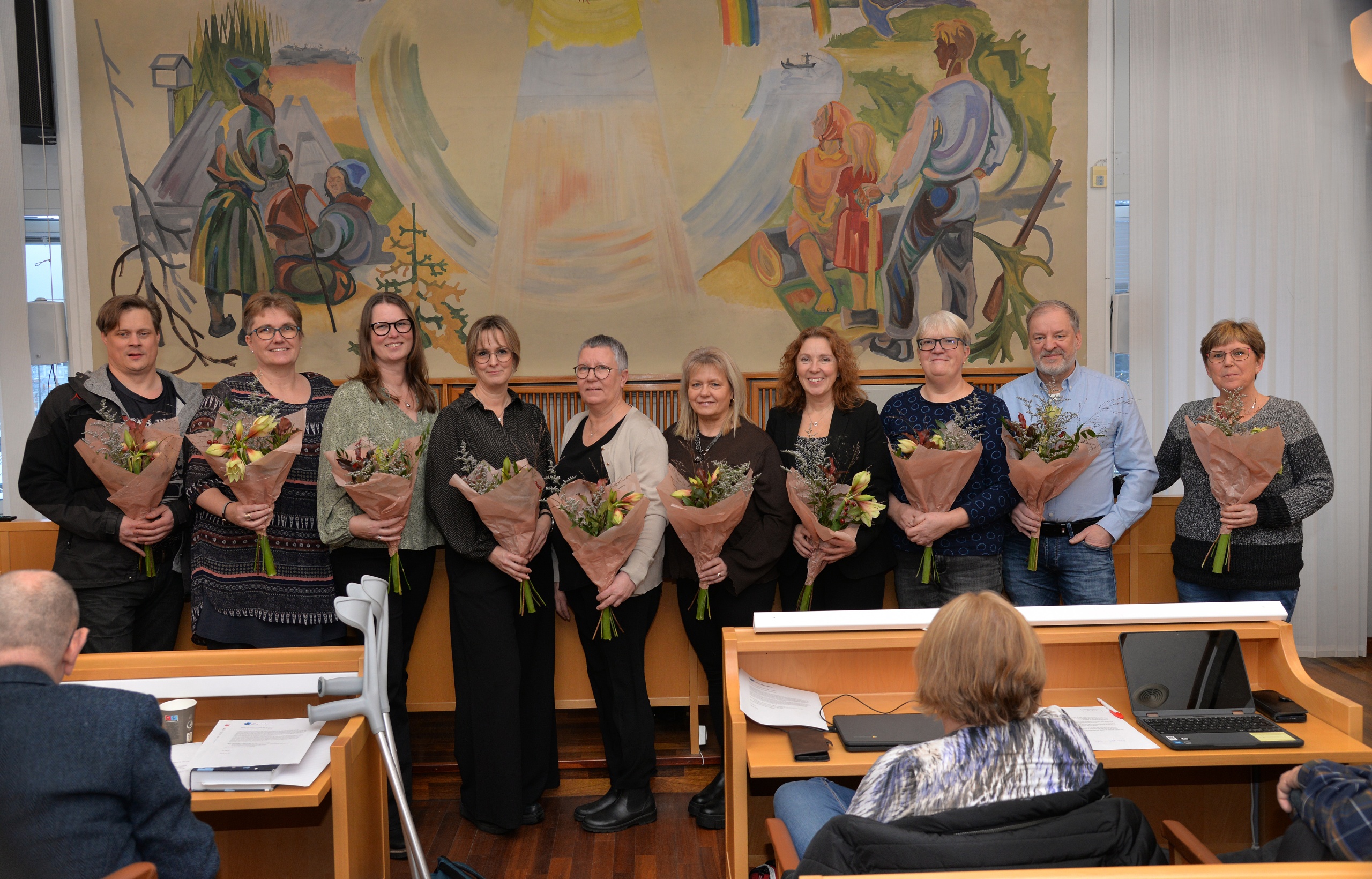 Trogna medarbetare i kommunens tjänst hyllades med blommor, eter jobbat i 25 år.