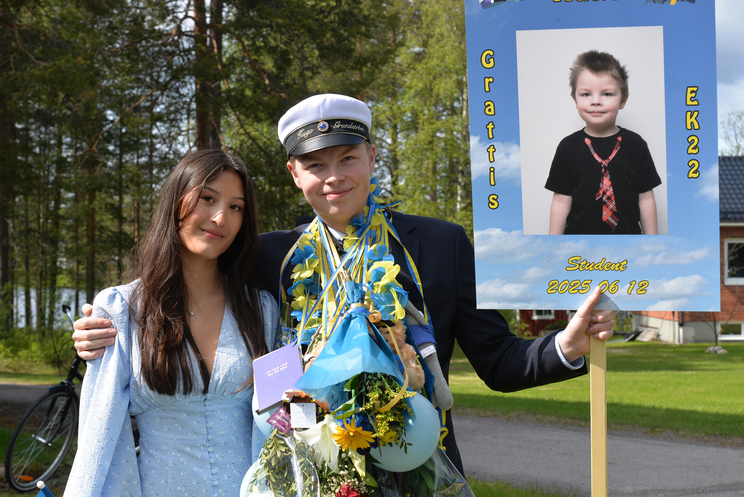 Utspring, studenten, Sandbackaskolan, gymnasium, gymnasieskola,