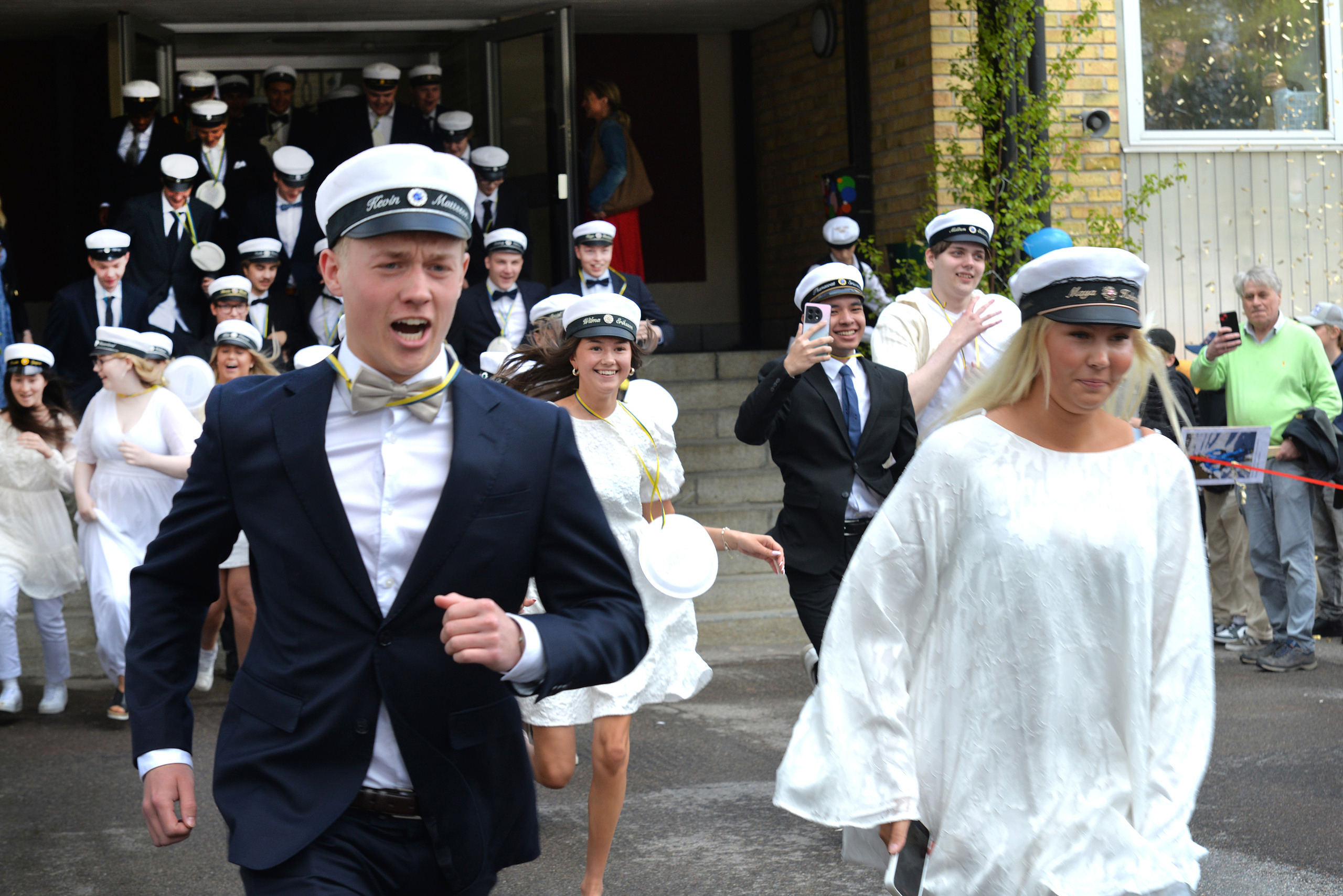 Utspring, sandbackaskolan, studenter,