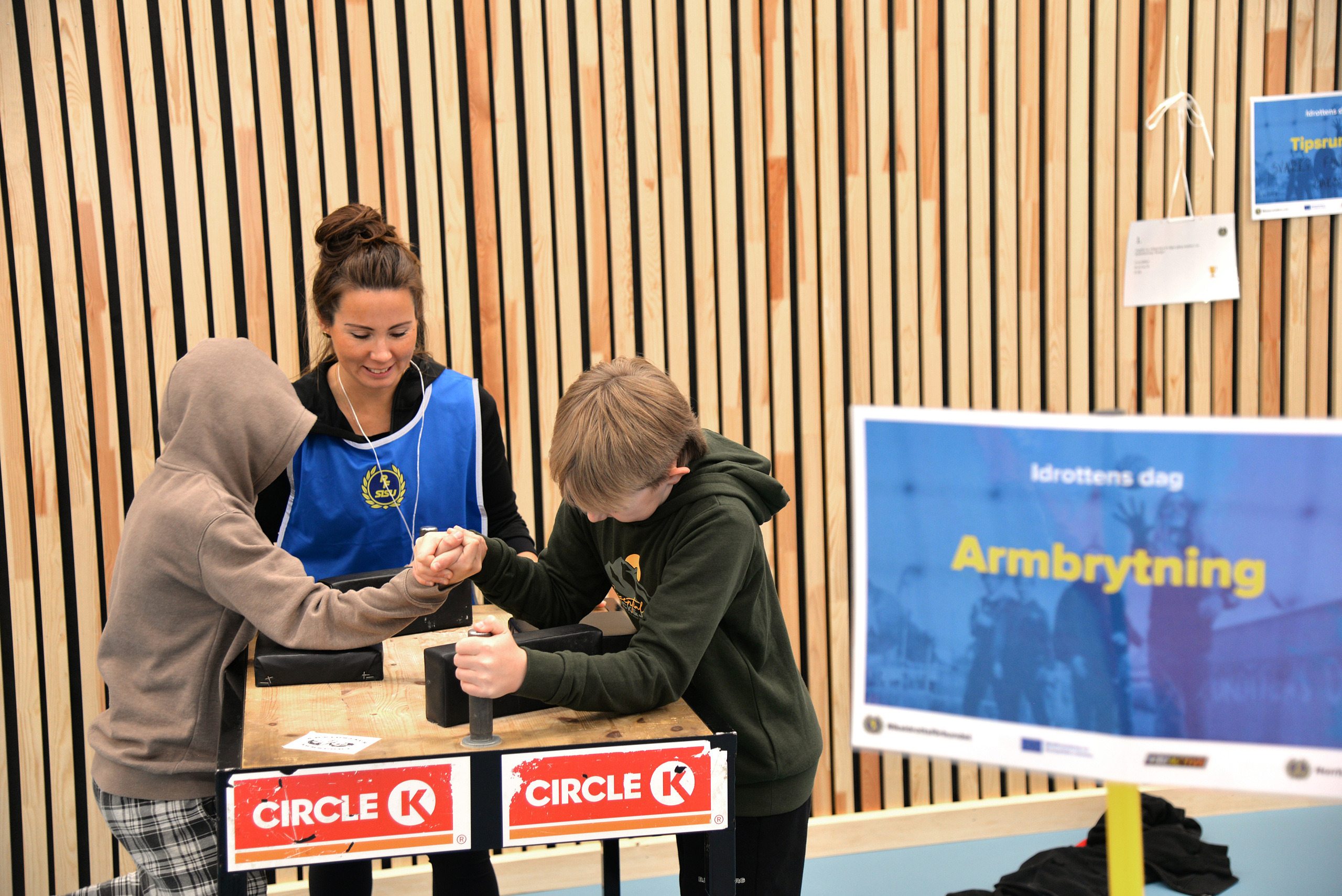 Idrottens Dag, sporthallen, Sisu Norrbotten,