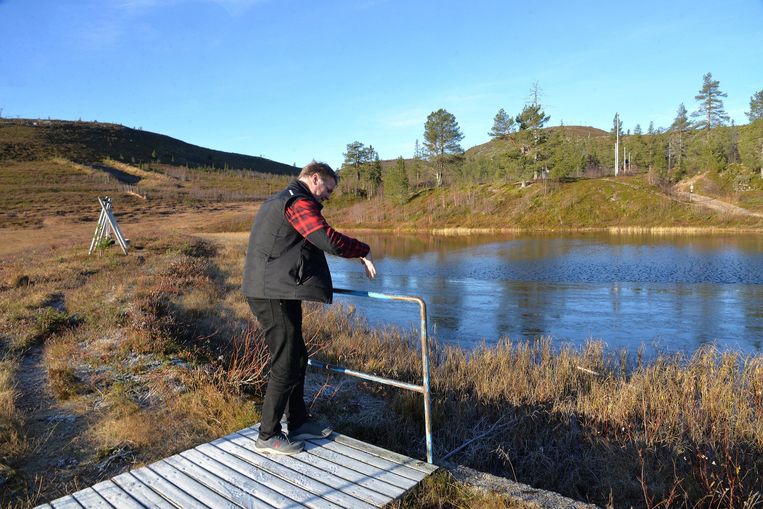 Vittjåkk, liften till Lilla fjället öppnar! Tomas Andersson och Erika Carlberg,