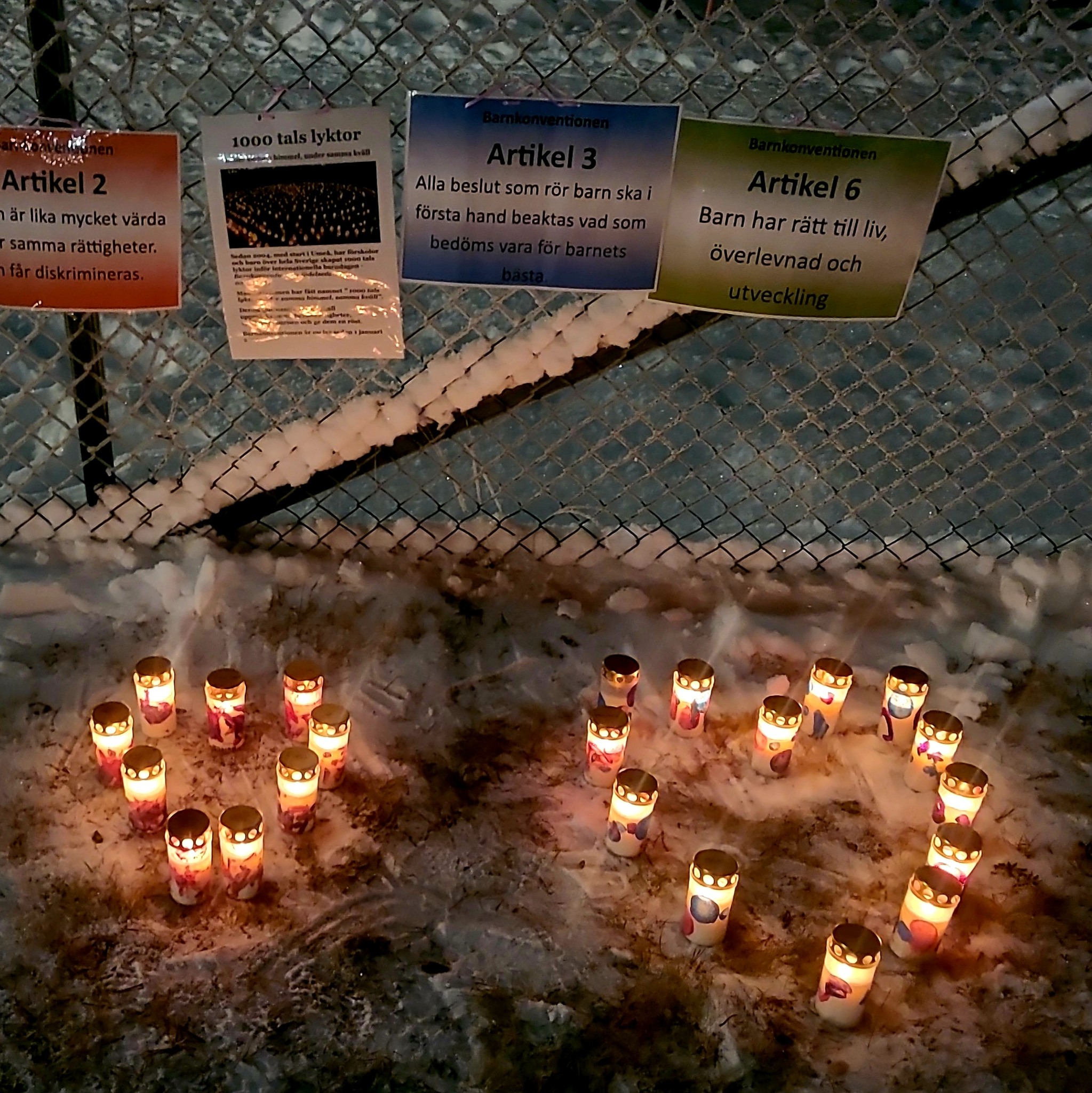 Ljusmanifestation, kyrkan