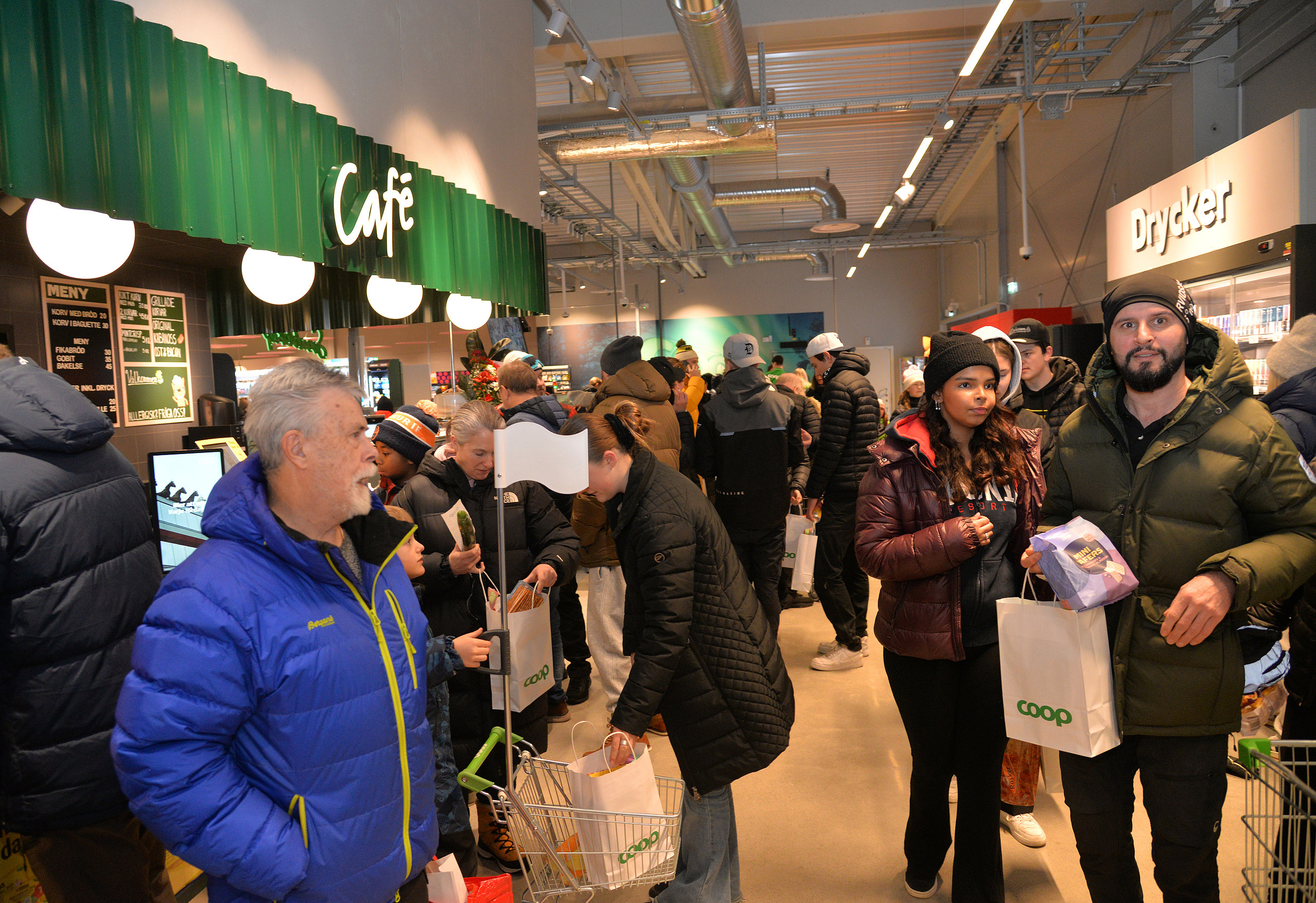 2025-11-22, Invigning av nya Coop